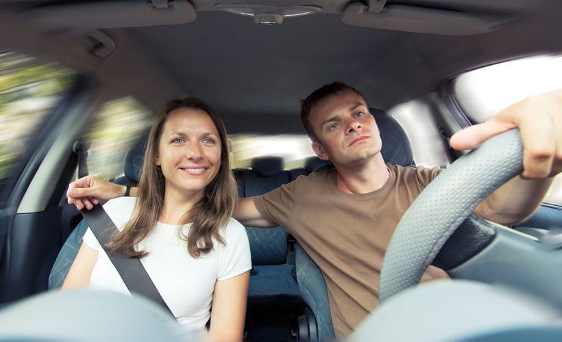 Жена изменяет мужу с личным водителем