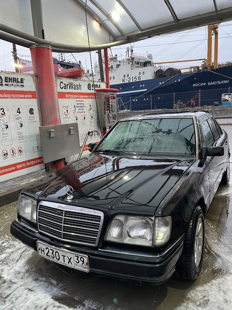 Mercedes Benz S Klasse V W Mercedes Benz W Mercedes