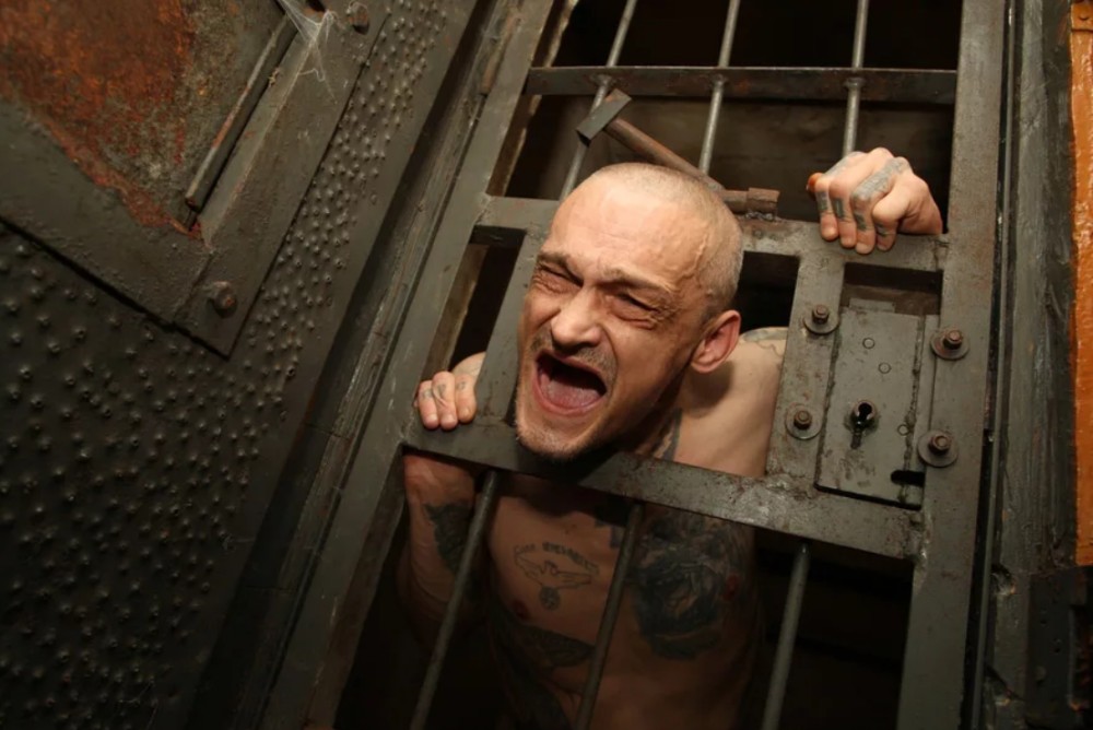 Порно Опущенные Зеки В Тюрьме