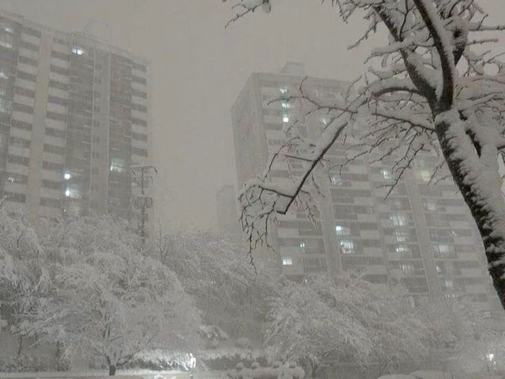 Создать мем: зимний город, winter, город зима