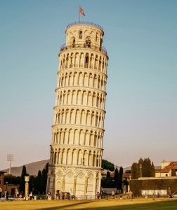 Create meme: leaning tower of Pisa, the leaning tower of Pisa Italy