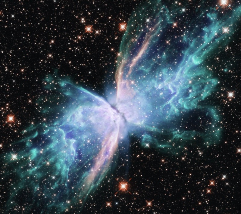 Создать мем: туманность ngc 6302, снимки наса космос хаббл, планетарная туманность бабочка ngc 6302