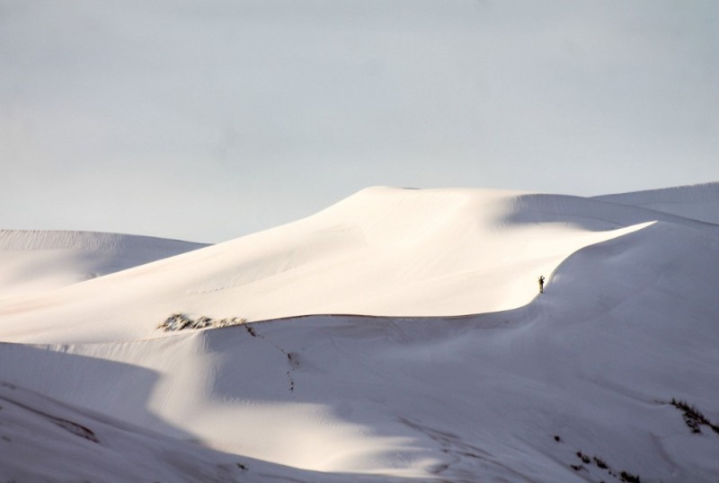 Create meme: snow in the sahara desert, snow in the desert, desert 