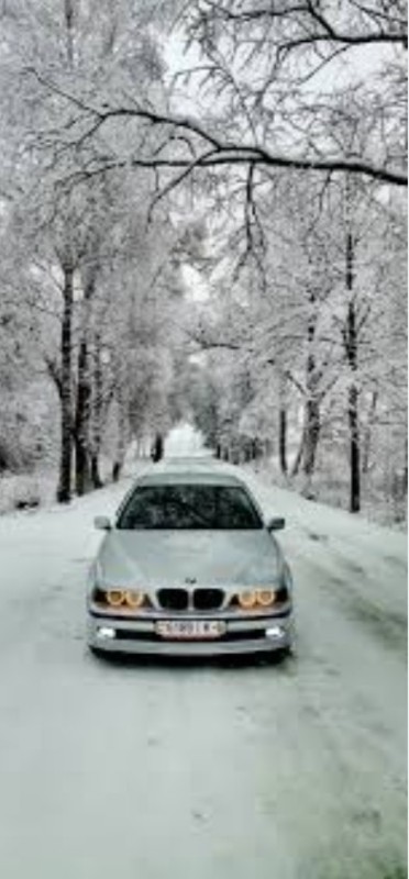 Создать мем: бмв зимой, bmw e39 winter, бмв е39