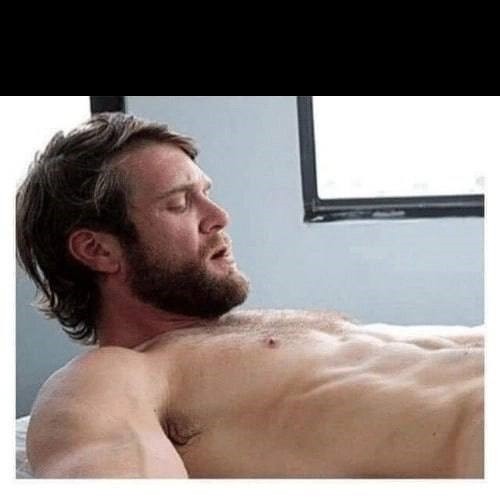 Create meme: Chris Hemsworth Thor, male , Chris Hemsworth Thor Ragnarok Torso