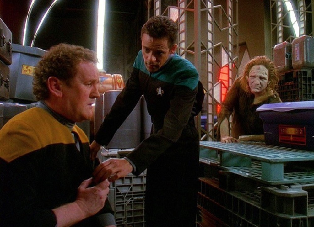 St ds9. Hard time: 9. Shattered a hard in time.