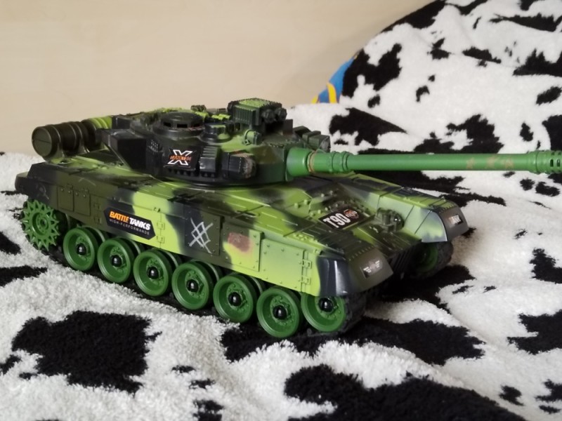 Create meme: RC tanks, a radio-controlled tank, radio-controlled tanks