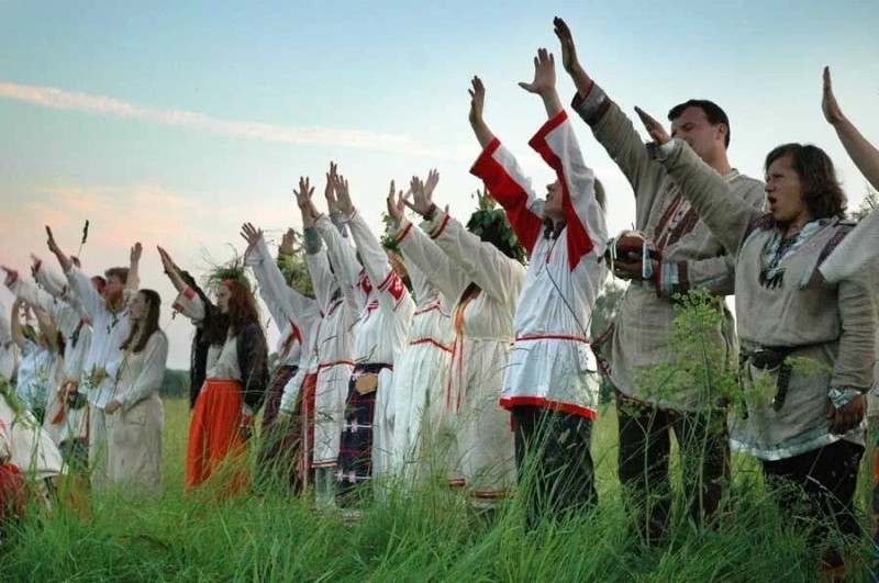 Создать мем: неоязычники, родноверие, славянское неоязычество