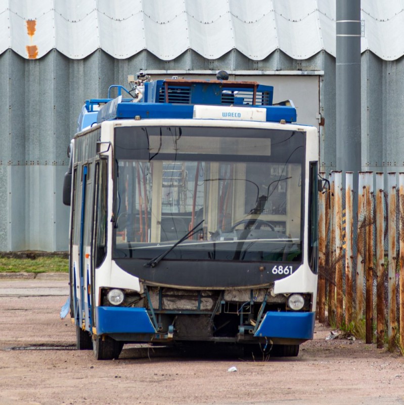 Create meme: trolleybus Trolza , Saint petersburg trolleybus, tram trolleybus