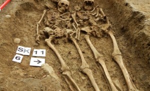 Create meme: the excavation of the giants photo, skeletons of giants pictures, skeletons of giants pictures