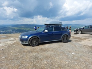 Создать мем: vin audi a5 sportback, audi a4 allroad tuning, allroad audi volvo