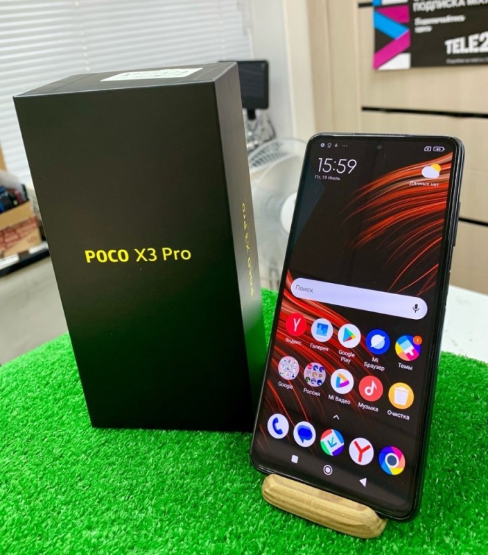 Создать мем: poco m 4 pro 5 g, xiaomi poco x 3 pro, смартфон poco m6 pro