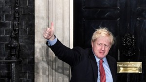 Создать мем: boris johnson резиденция, борис джонсон партия, борис джонсон