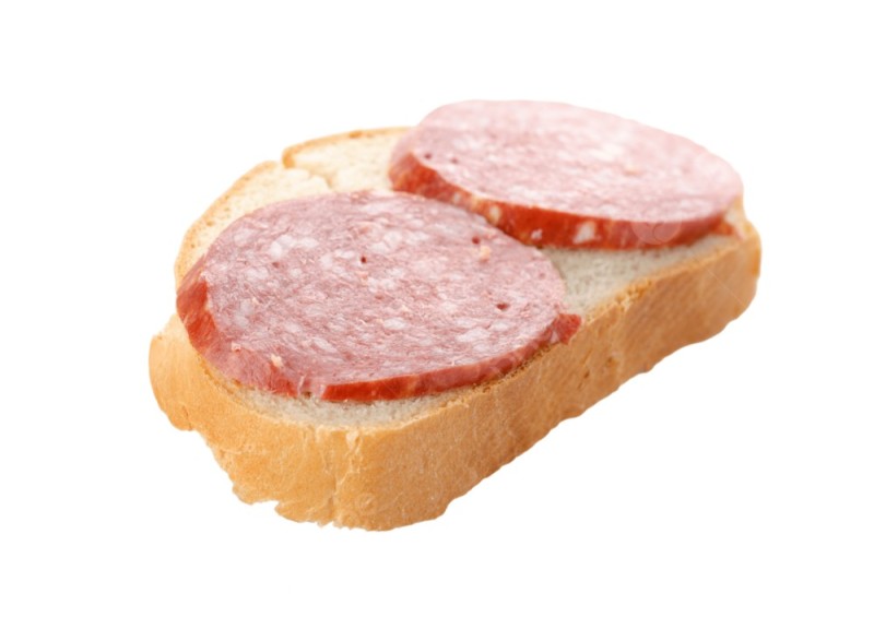 Создать мем: бутерброд с ветчиной, бутерброд с колбасой и сыром, бутерброд на белом фоне