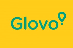 Создать мем: glovo лого, логотип, глово лого