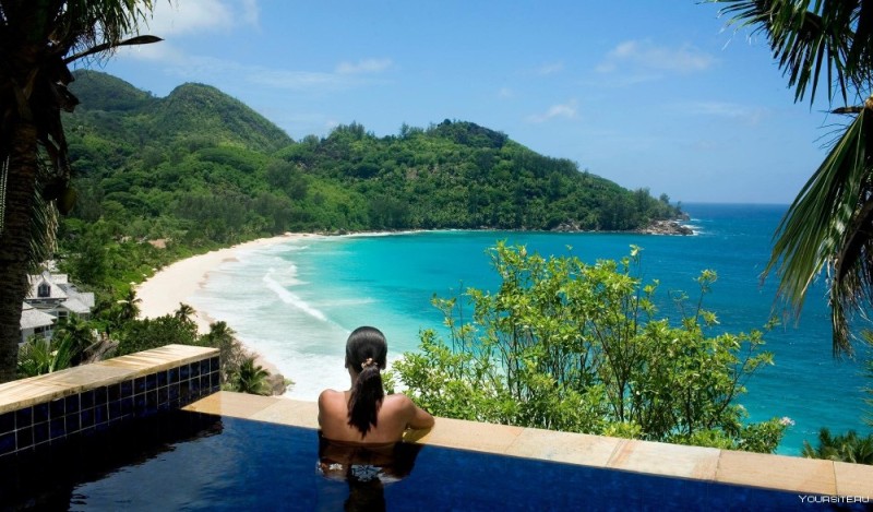 Create meme: Banyan tree seychelles, Moyen island seychelles, Seychelles hotels