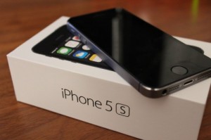 Создать мем: айфон бу, айфон 5 s цвета, смартфон apple iphone 5 s