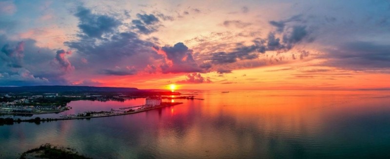 Создать мем: sunset, море на закате, пейзаж