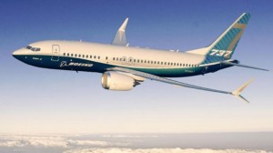 Создать мем: Boeing, boeing 737 max 8 s7, боинг 737 max 8 uia