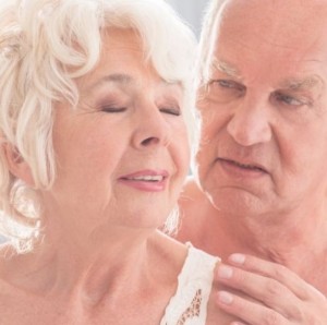Создать мем: сексуальность в пожилом возрасте, пожилая пара
