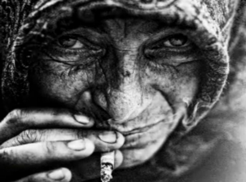 Create meme: Lee jeffries homeless, colorful portraits of old people, black and white portrait 