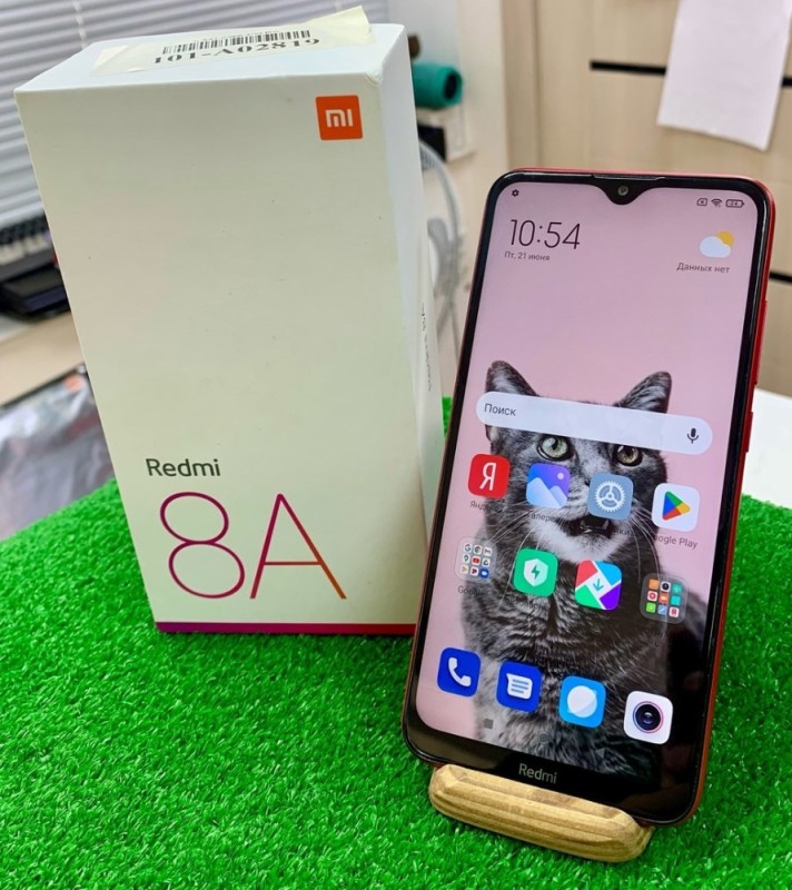 Создать мем: redmi 8, xiaomi redmi note 7, redmi 10 камера