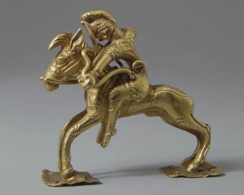 Create meme: Scythian gold horseman, The Siberian collection of Peter the Great in the Hermitage, the art of the Scythians