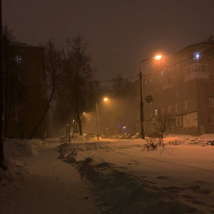 Create meme: Gatchina in winter at night, street at night in winter, Snow night