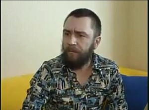 Создать мем: сергей шнуров 2000, шнур матное интервью, Мужчина