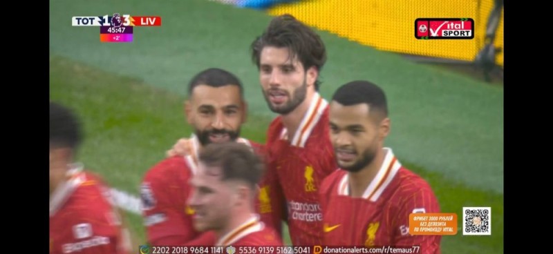 Create meme: Salah to Liverpool, liverpool liverpool, salah liverpool