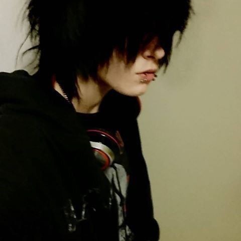 Create meme: emo goth, emo Boi, emo chelkari 2007