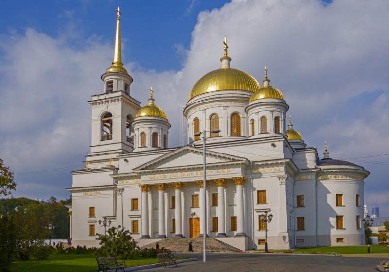 Create meme: Alexander Nevsky Cathedral Yekaterinburg, Alexander Nevsky Cathedral, Alexander Nevsky Cathedral Yekaterinburg