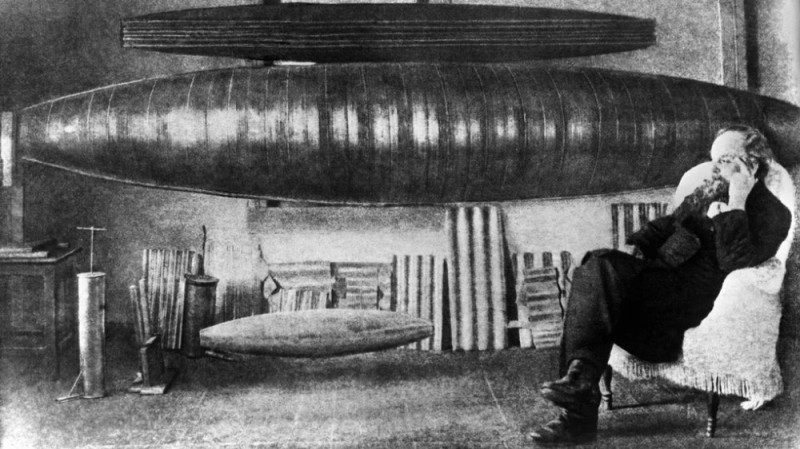 Create meme: K. E. Tsiolkovsky State Museum of the History of Cosmonautics, Tsiolkovsky Konstantin Eduardovich the airship, Tsiolkovsky's airship