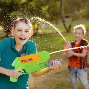 Создать мем: водный пистолет, водяные пистолеты для детей, водные пистолеты для детей