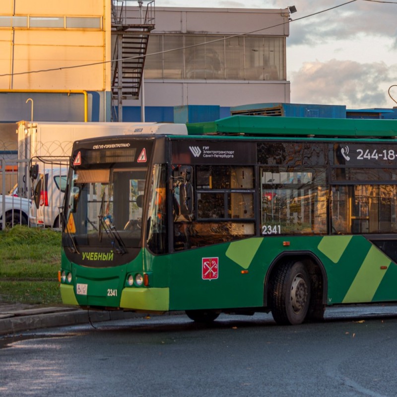 Создать мем: saint petersburg trolleybus, городской электротранспорт, трамвай троллейбус