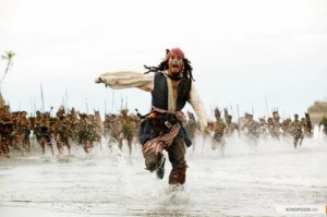 Create meme: karayip korsanları, the Caribbean sea, Jack Sparrow runs