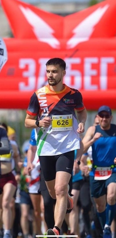 Create meme: male , half marathon moscow, half marathon