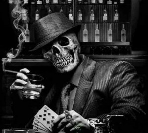 Создать мем: покер smoke, темнота, крутой скелет