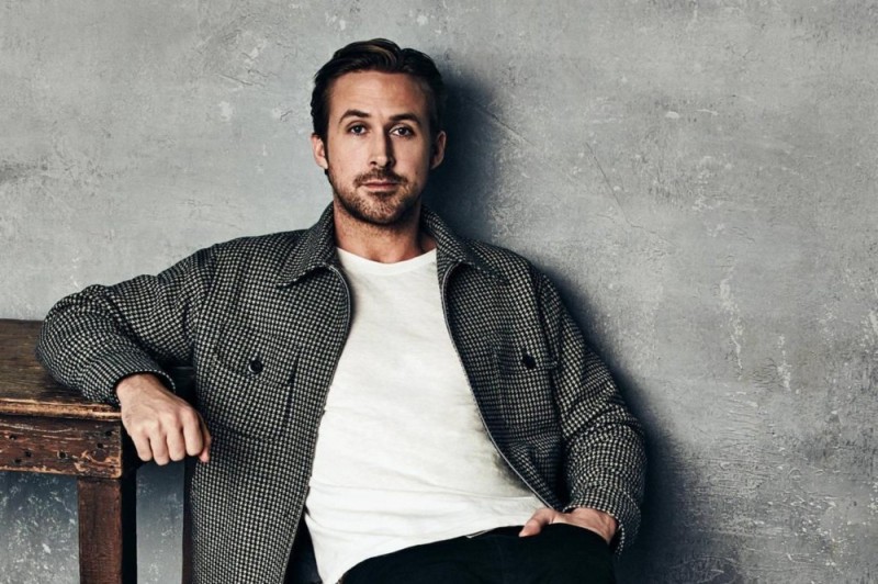 Create meme: Ryan Gosling , Ryan Gosling is sitting, Kirill Kyaro and Ryan Gosling
