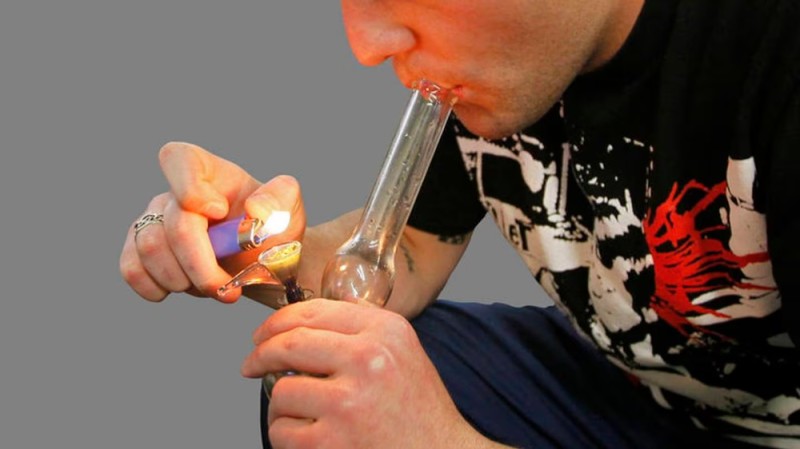 Create meme: methamphetamine vaporizer, smoking devices, A drug tube