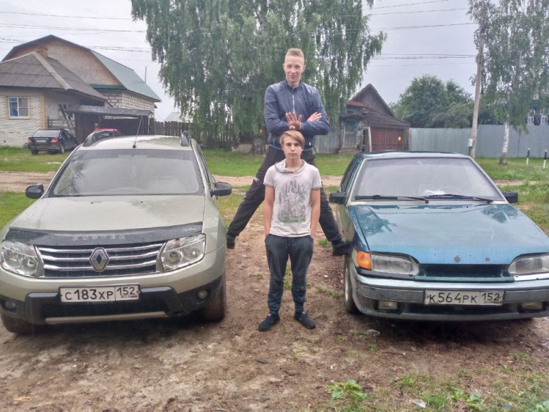 Создать мем: renault duster 1, renault duster 2, renault duster 2014