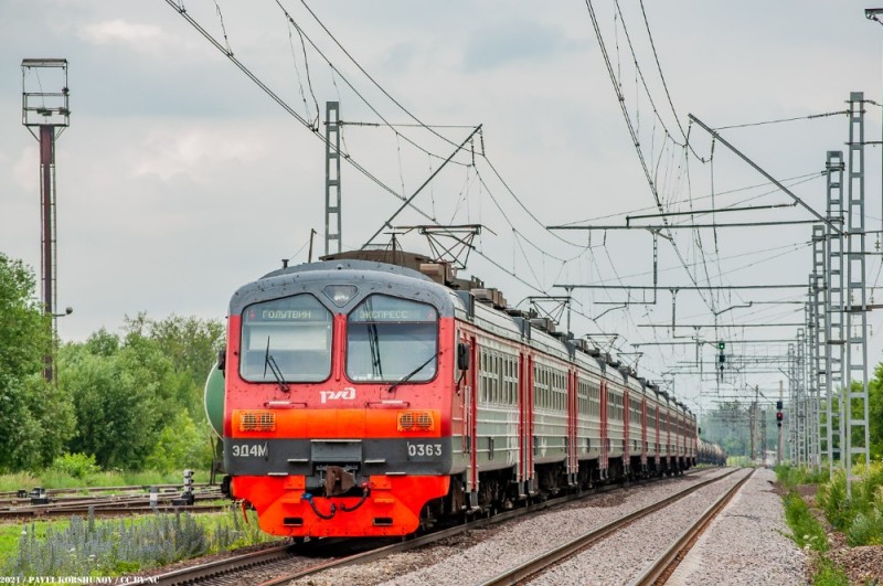 Создать мем: эд 9 м, электричка эд4м, электропоезд