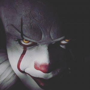 Create meme: Pennywise Wallpaper, the clown from the movie it, it is a photo of the clown in 2017 on the desktop