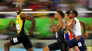 Create meme: Usain bolt fight, Usain bolt finish, Usain bolt the fastest runner in the world