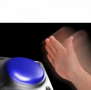 Создать мем: мем красная кнопка, мем с кнопкой оригинал, синяя кнопка