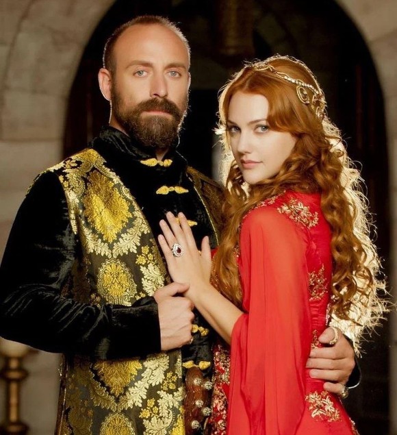 Create meme: magnificent century Sultan, magnificent century hürrem Sultan, series magnificent century