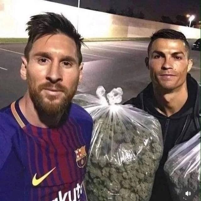 Создать мем: messi and ronaldo, ronaldo ve messi, неймар месси роналду