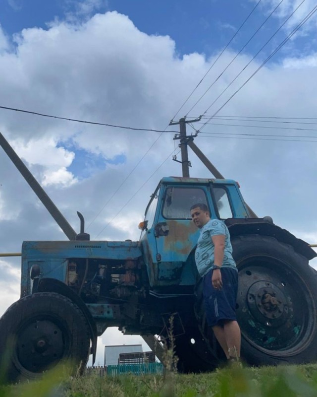 Create meme: mtz 80 tractor in the village, tractor t 40 am , the tractor in the village