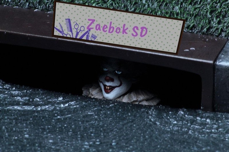 Create meme: pennywise movie 2017 sewer, it's 2017, Stephen Edwin king