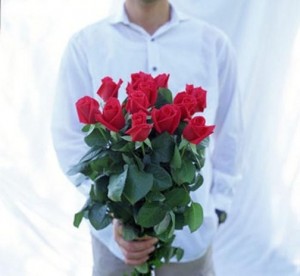 Create meme: a bouquet of roses, a bouquet of red roses, a bouquet of 25 roses